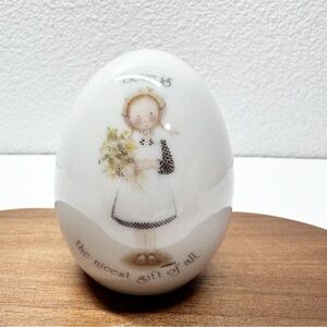 Vintage 70s Holly Hobbie Porcelain Egg Trinket Love Is the Nicest Gift of All